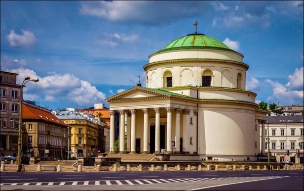 площадь Трех крестов в Варшаве